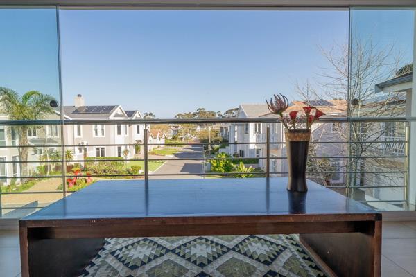 Discover the ultimate entertainer&#39;s dream home, perfectly designed for modern living and luxury. This exceptional property is in a 24-hour manned security estate in Durbanville and offers a rare opportunity to enjoy a ...