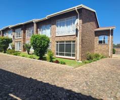 Townhouse for sale in Brackendowns