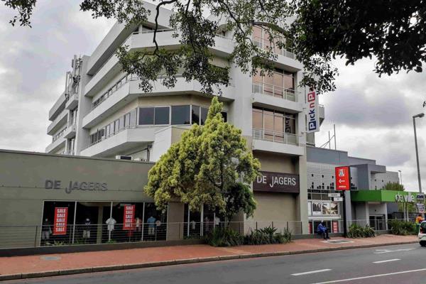 Ready to occupy.
Modern 3rd Floor commercial offices in the heart of central ...