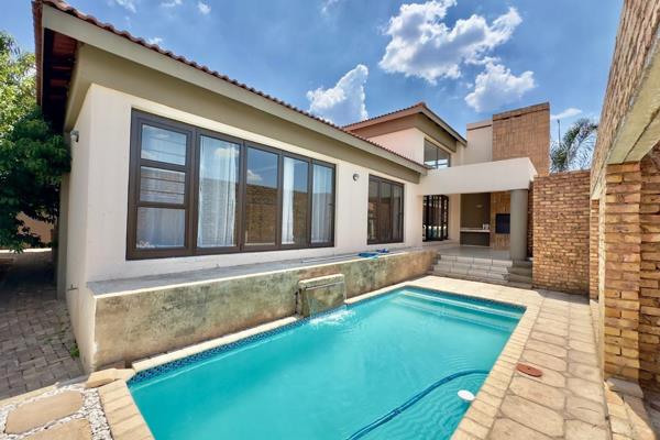 Here&#39;s the Arabella you&#39;ve been looking for ??

House for sale 
Ben fluer. Witbank 
R2 500 000

3 Bedrooms 
2 bathrooms ...