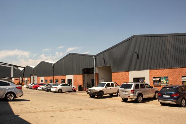 A 435-square-meter industrial unit is currently up for lease within Cosmo Business ...