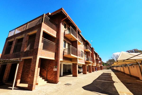 - Low maintenance 
- Only 24 units within the complex. 
- Situated 1.2 km from the ...