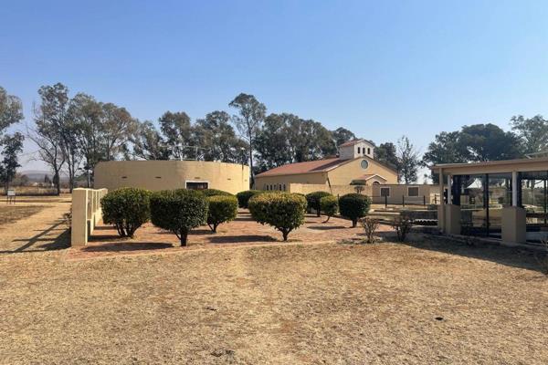 Attention savvy investors and entrepreneurs: this distinguished property in southern Johannesburg is brimming with potential and ...