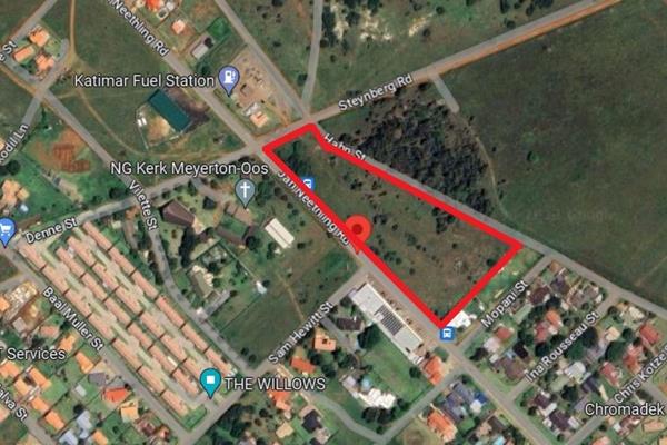 Land in Riversdale for Development
A prime piece of land available for development. Zoned as Residential 1(Dwelling Houses) makes this ...