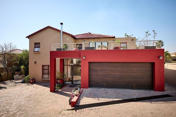 Discover the epitome of luxury living with this elegant house for sale in the sought-after Kyalami. Offering extensive manicured ...