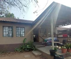 Townhouse for sale in West Acres Ext 29