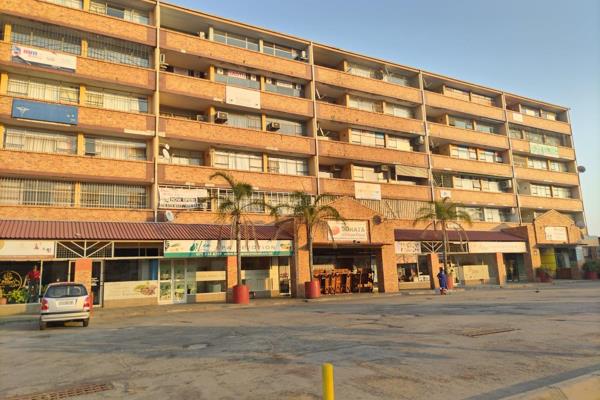 Investment Opportunity: 4-Bedroom Apartment in Nelspruit Central – Ideal for Student Accommodation

Property Overview:
Discover a ...