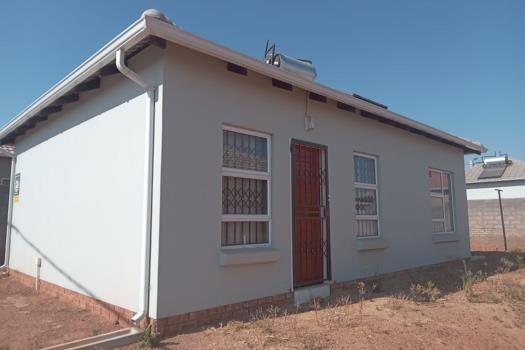 3 Bedroom House for sale in Lehae