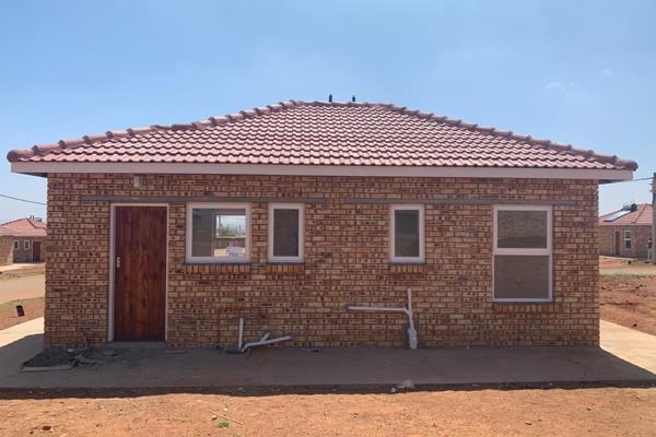 Location: 
Situated in the vibrant community of Olievenhoutbosch, Olieven Glen enjoys ...