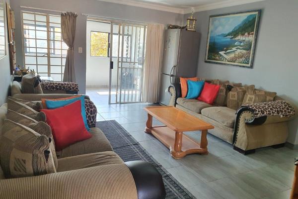 2 Bedroom Apartment to Rent in Celtisdal Centurion

First floor unit.

This beautiful and fresh looking apartment is perfect for a ...