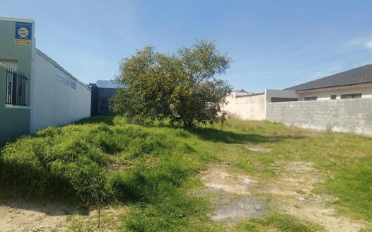 Vacant Land / Plot for sale in Southfork