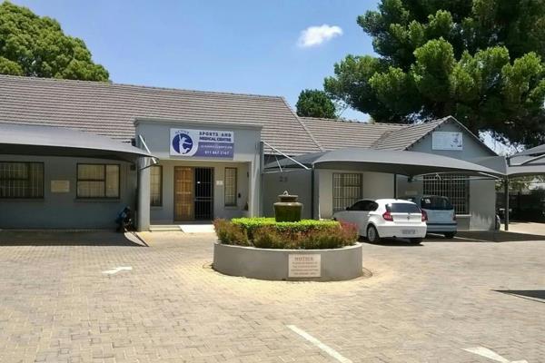 The Active Sports medical centre is situated in a prime location on Hennie Alberts ...