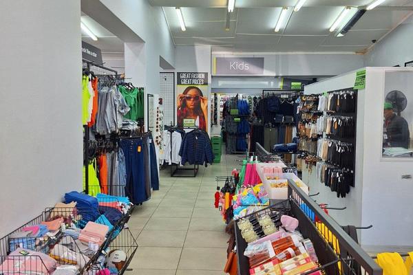 Retail shop in CBD, in a busy area, with a long-term lease (National Company) 374sqm.
(Includes office, kitchen and ablution ...