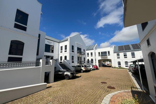 •	Located on 1st Floor at Stellenpark Office Park.
•	Opposite De Zalze Golf Estate with easy access from the R44.
•	Reception Area ...