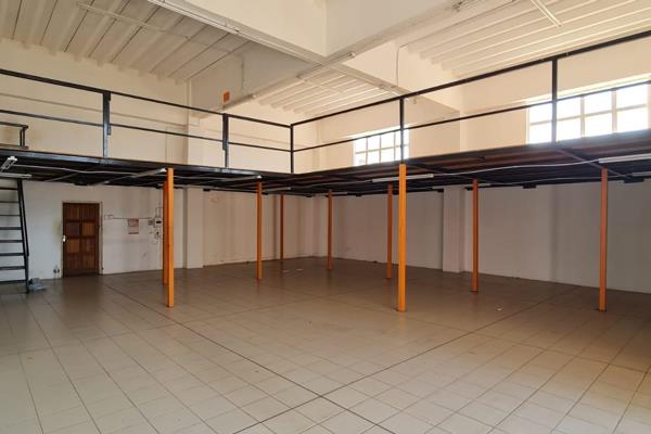 125sq mt floor space plus mezzanine and a separate storage area at the back.
This commercial space features:

&gt;High visibility ...