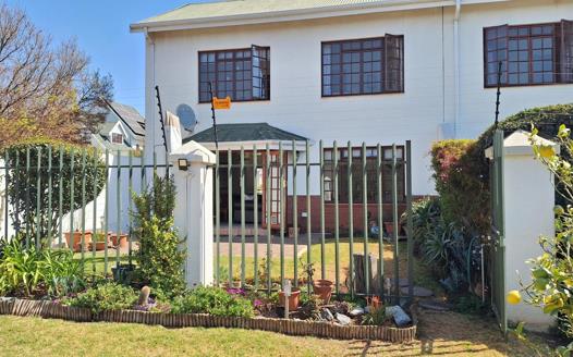 3 Bedroom Townhouse for sale in Fairland