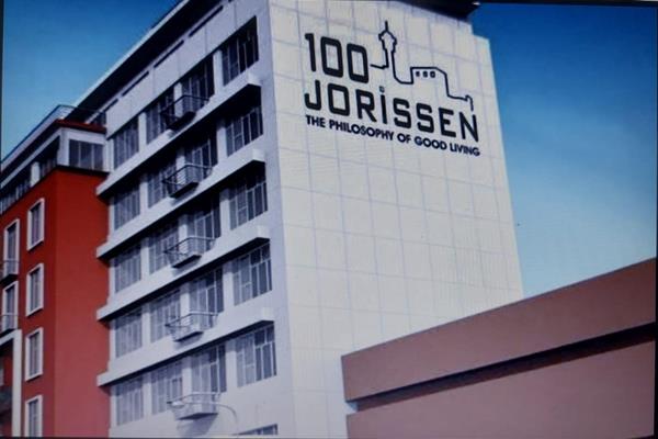 This sale is Subject to Confirmation by the parties involved

Unit 304, 100 Jorissen ...