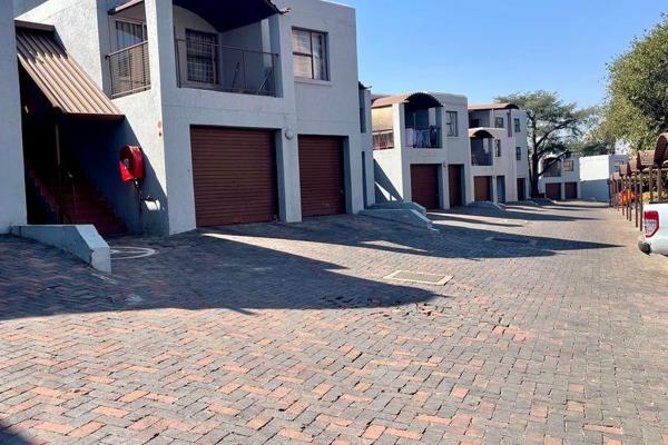 **2-Bedroom Apartment with Balcony in Vorna Valley, Midrand**

Discover comfortable living in this charming 2-bedroom apartment located ...