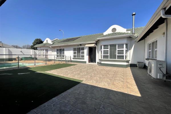 Welcome to your forever home in Zandvliet Estate!  This harmonious family home offers the perfect blend of comfort, functionality, and ...