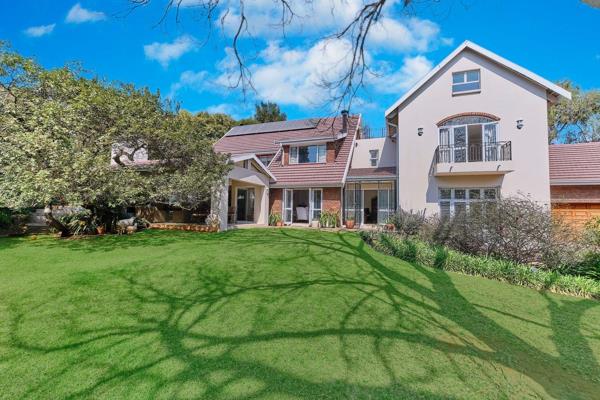 An immaculate and serene family home on the Glenadrienne/ Craighall/ Hurlingham border.
 ...