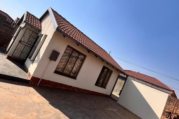 Two bedroom house is available for sale in Soshanguve-WW. It’s newly renovated and ready for move in. Let us know if you’re interested ...