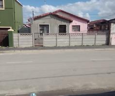 House for sale in Griffiths Mxenge