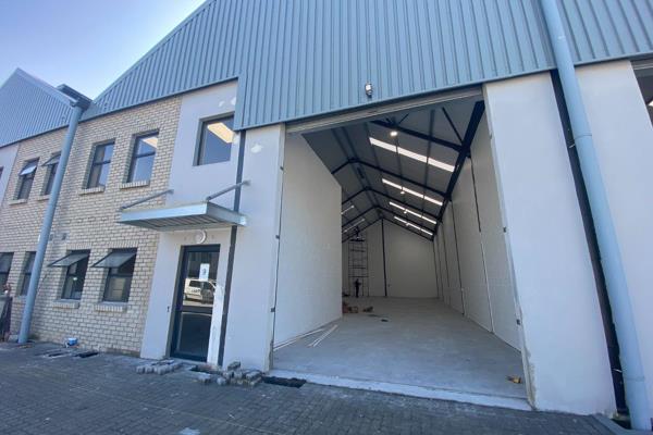 Unit 9: Versatile 321m&#178; Warehouse &amp; Double-Level Office Space with Convenient Highway Access

Unit 9 offers a spacious ...