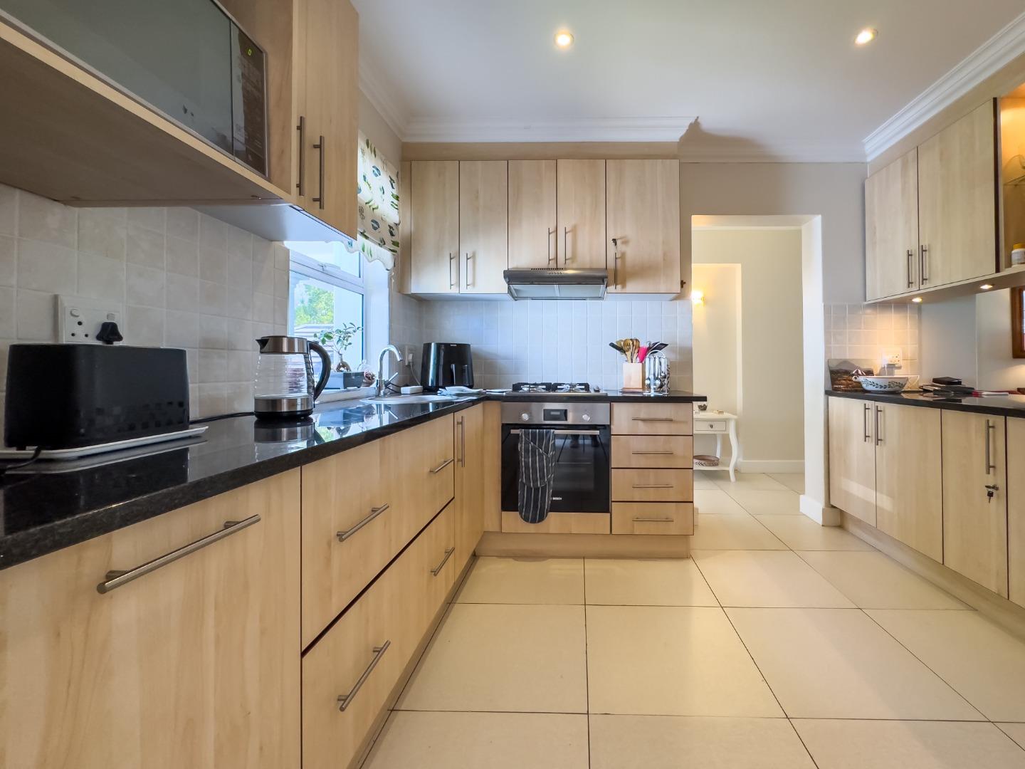 Photo of 3 Bedroom Apartment / flat to rent in Keurbooms River
