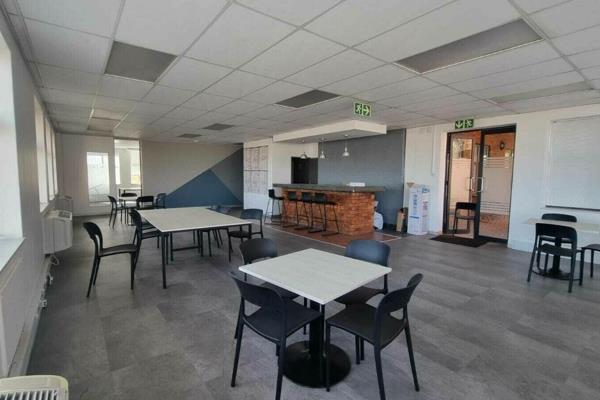 Spacious Office to Let at Stonemill Office Park, Darrenwood, Cresta
Location:

Office ...