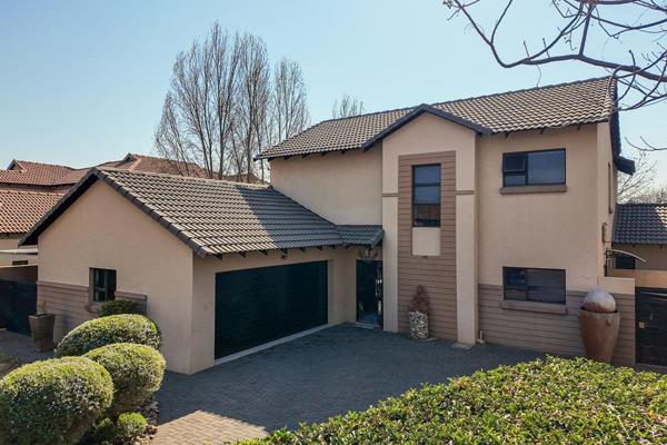 **Discover Your Dream Home in Raslouw Gardens Estate, Centurion!**

Welcome to a stunning 5-bedroom haven nestled in the prestigious ...