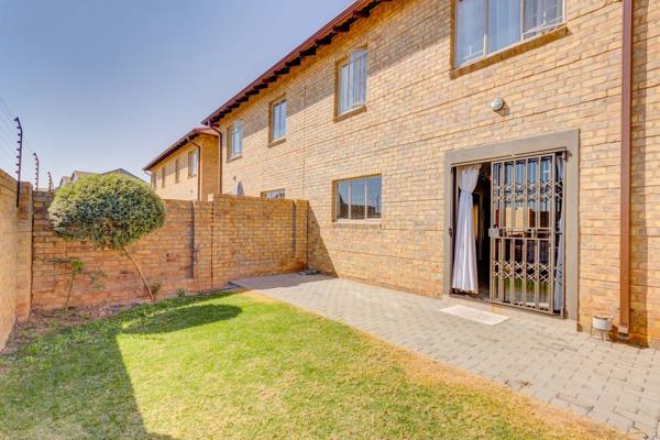 Welcome to your new home in the heart of Centurion’s sought-after Kosmosdal area, where comfort, security, and convenience blend ...