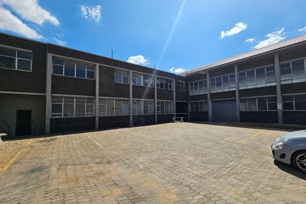 This 540m&#178; warehouse, available for lease in the Boksburg East area, offers an ...