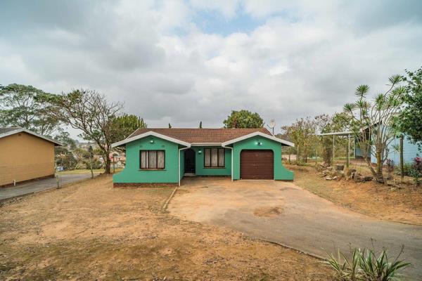 Set on spacious plot, our much-loved house embraces a cosier feel with 3 bedrooms, 1 ...