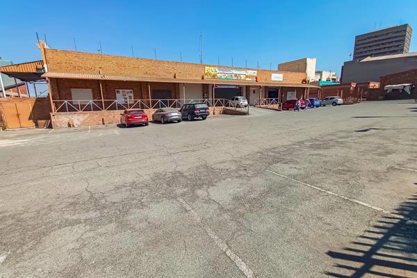 Discover an exceptional commercial property investment on the outskirts of Springs CBD, offering an expansive 2035 square meters under ...