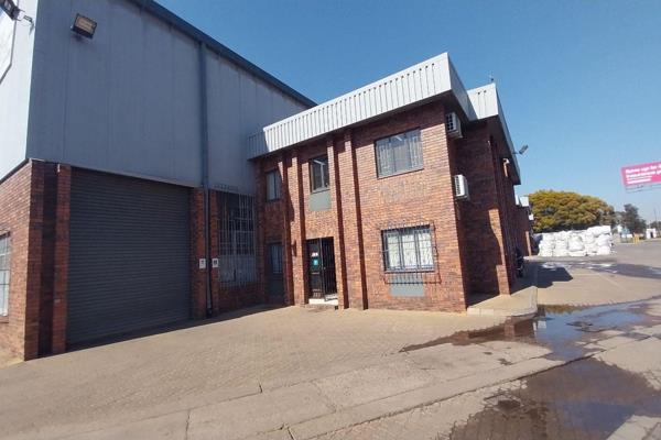 WAVERLEY INDUSTRIAL PARK | DARLING STREET | EAST LYNNE | PRETORIA

The warehouse is ...