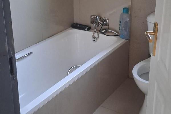 A Bachelor Flat is available for rental at Oliven Extension 4 in Centurion West next to ...