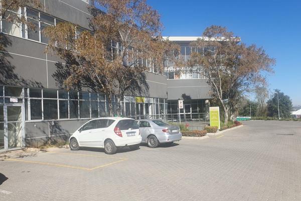 Well-located on a main road close to the Edenvale/Kempton Park offramp on the N3 Eastern ...