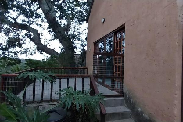 Open plan kitchen with breakfast nook, Lounge, Bedroom area with its own patio, where you can braai. Unit comes with one Garage. Water ...