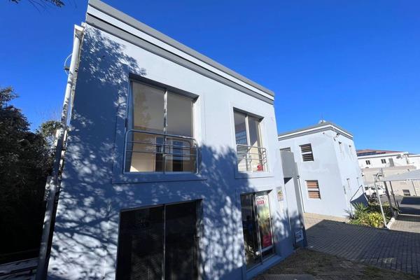 This small office space on Quantum Street in Techno Park, Stellenbosch, offers a ...