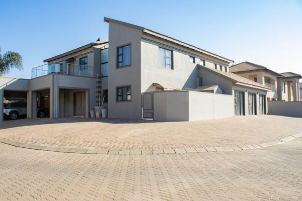 Welcome to your dream home in the prestigious Da Nice Estate, Hartbeespoort. This stunning property offers unparalleled elegance and ...