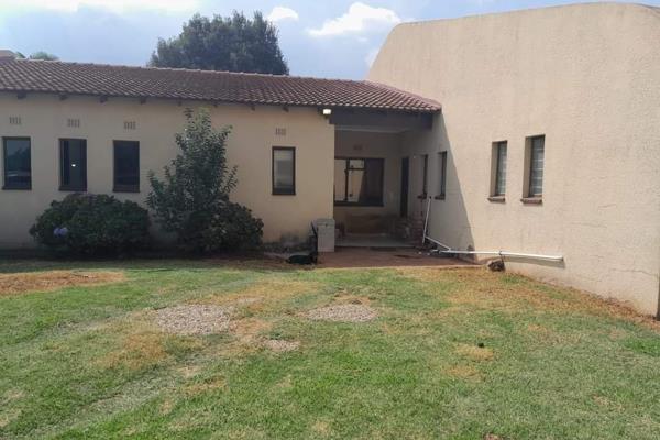 House for sale. 
R 1 850 000

Garthdale, midvaal Meyerton

1 Hectare plot with 2 houses in the quiet Garthdale area. The main ...