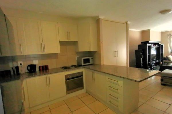 2 bedroom  ground floor apartment for sale.  No transfer duty.   100% finance ...