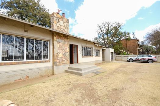 3 Bedroom House for sale in Brenthurst