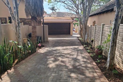 3 Bedroom House for sale in Safari Gardens