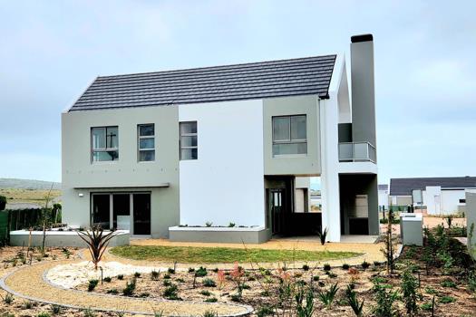 3 Bedroom House for sale in Langebaan Country Estate