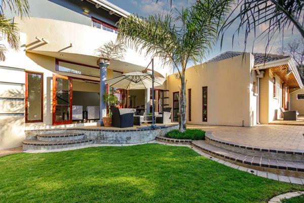 Inviting Offers from R4.95million.

Stunning 4-Bedroom Masterpiece with 2 Cottages Near the New Mosque in Emmarentia

Discover a ...