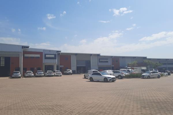 Modern sough after 380m2 A grade warehouse available in Boulevard Business Park.
Unit ...