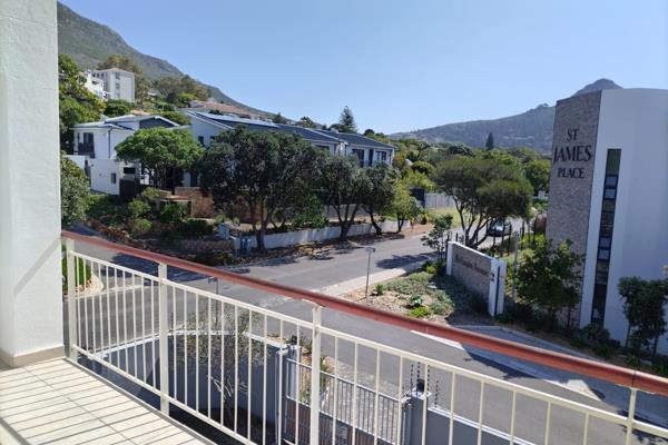 Sunny Bachelor Apartment 

Located in central Hout Bay within walking distance to the ...