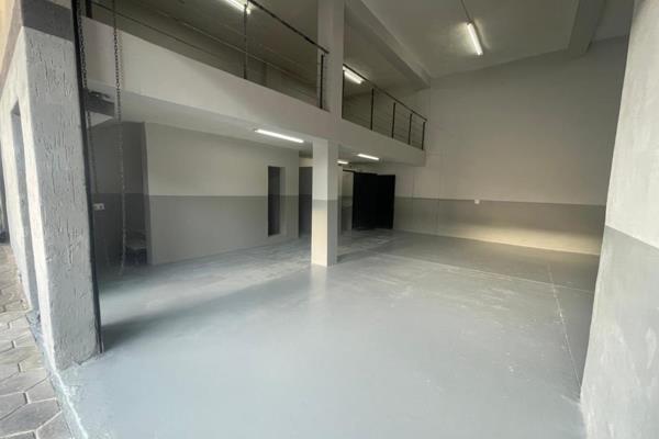 Newly renovated mini factory with a single roller shutter door to let. This unit has ablutions and offices. Ideal for storage and ...