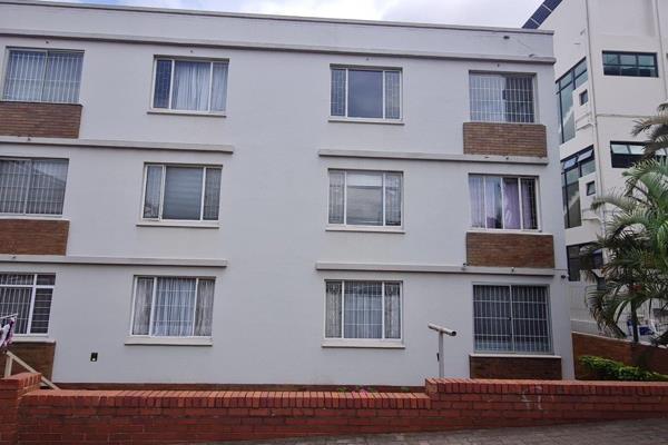 1 Bedroom Apartment / Flat to Rent in Essenwood
Essenwood, Durban

This spacious 1 bedroom with an enclosed balcony is now ...